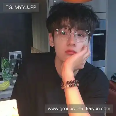 黄婧茵